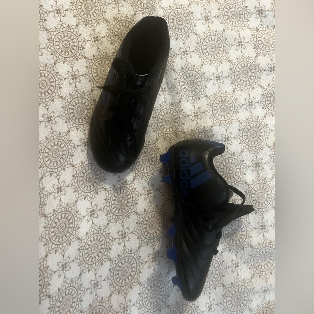 Adidas little kids soccer cleats